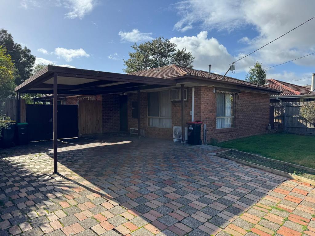 26 Blackwood Dr, Melton South, VIC 3338