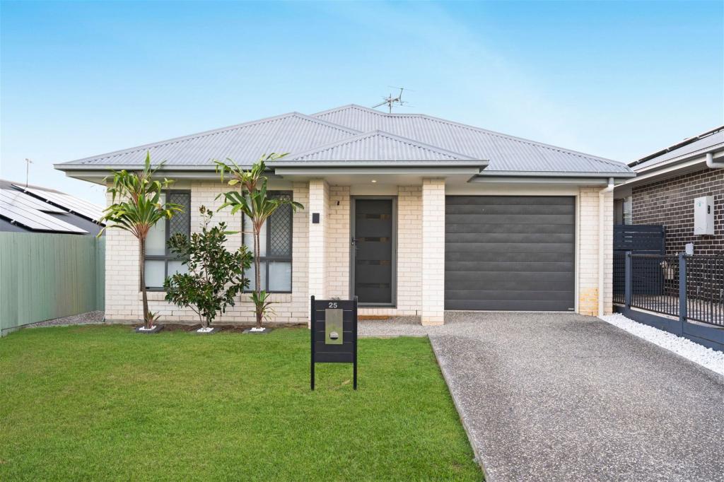 25 Python St, Dakabin, QLD 4503