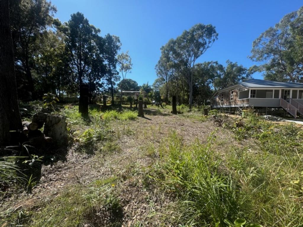 20 Alexander St, Macleay Island, QLD 4184