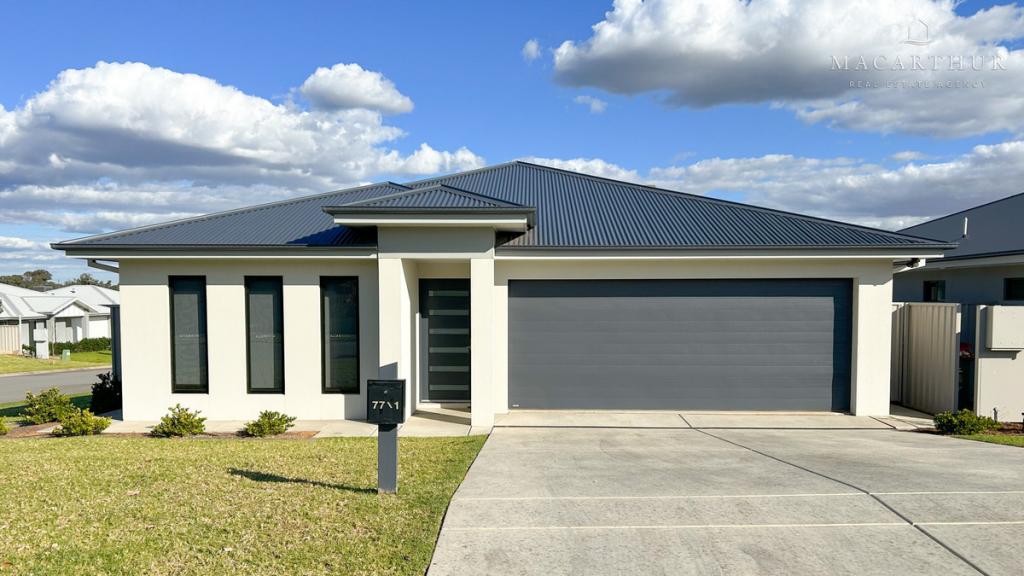 1/77 Coppabella Dr, Gobbagombalin, NSW 2650