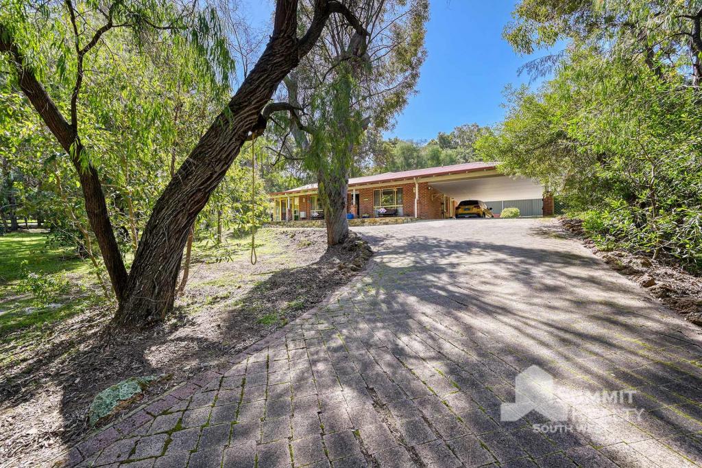 13 Balmoral Bvd, Leschenault, WA 6233