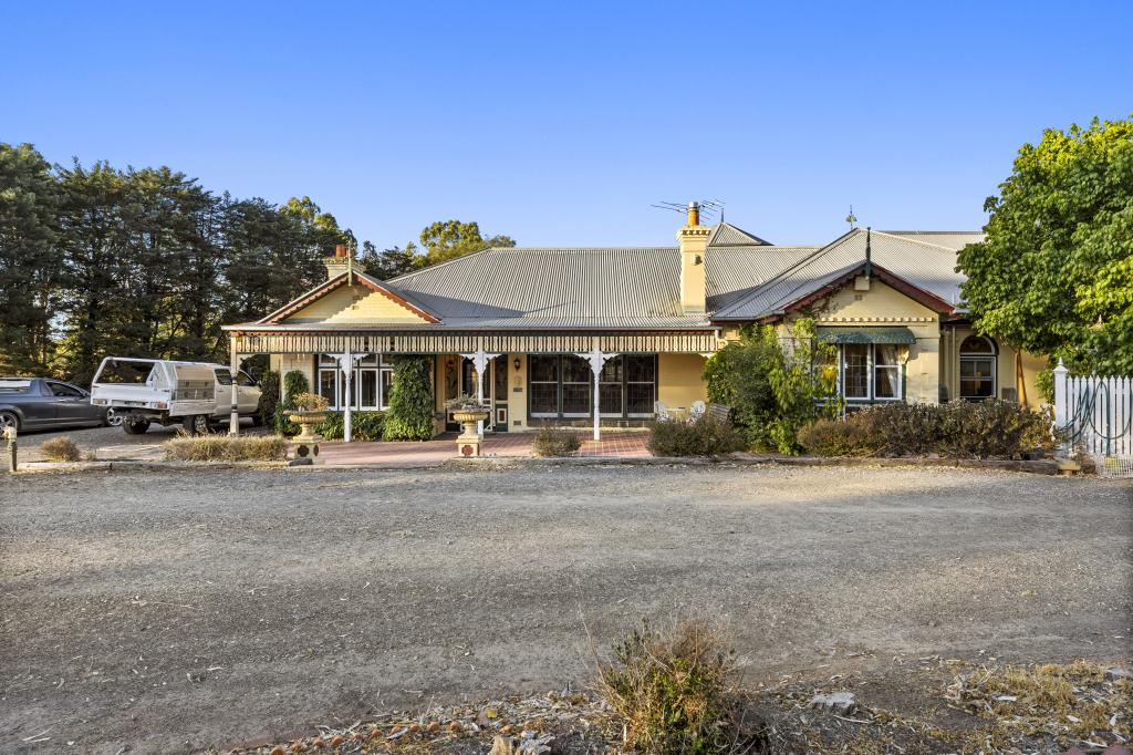 1725 Donnybrook Rd, Woodstock, VIC 3751