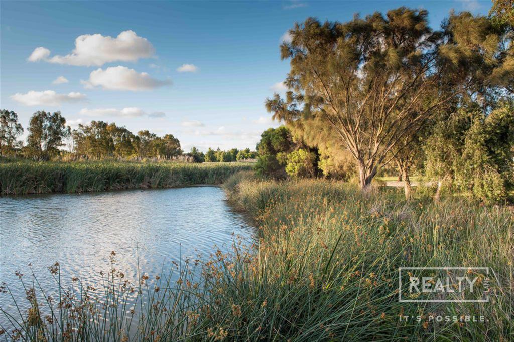 4/7 Bindoon Cl, Gwelup, WA 6018