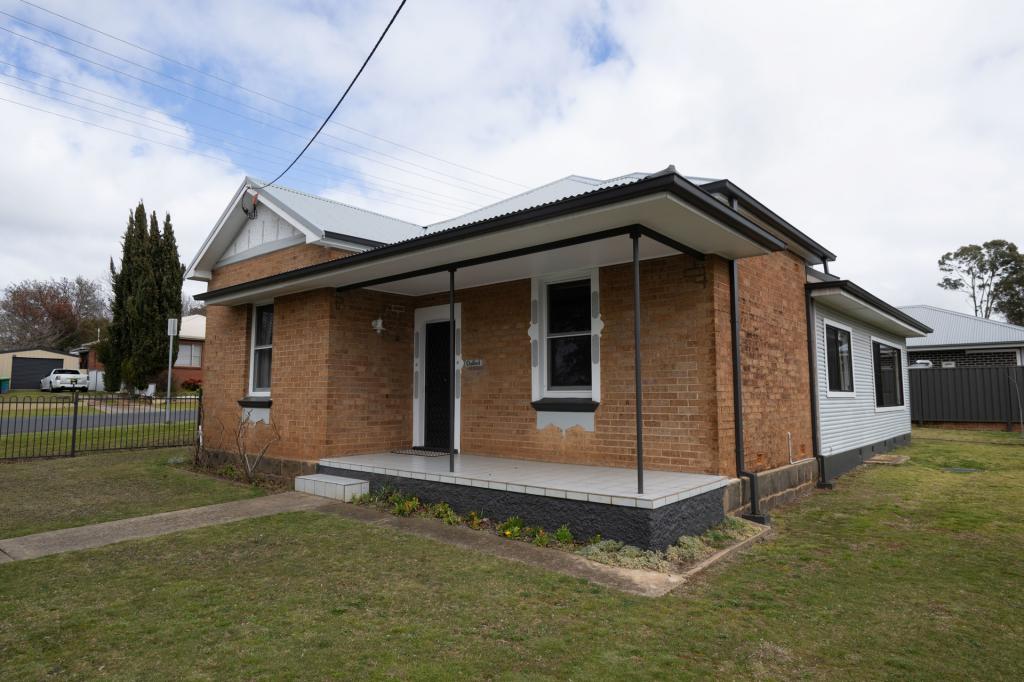 1 Kenna St, Orange, NSW 2800