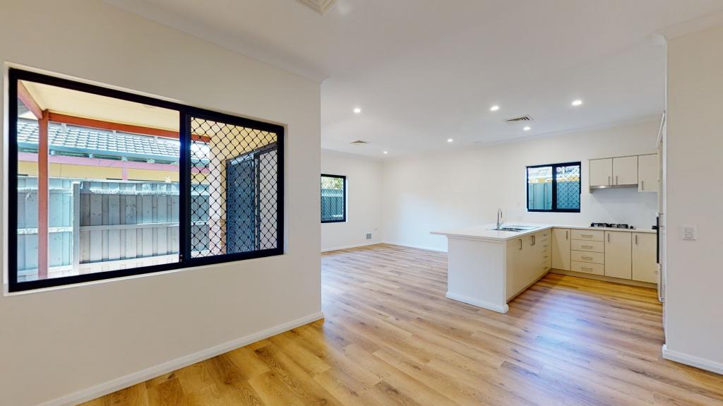 165/22 WINDELYA RD, MURDOCH, WA 6150