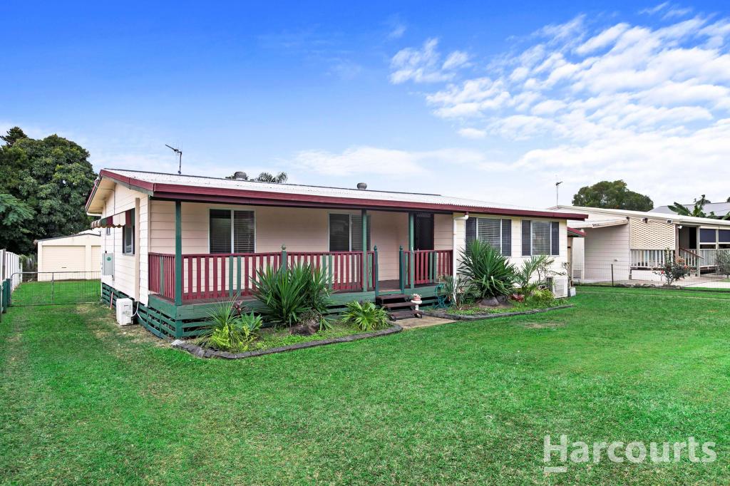 11 Charles St, Howard, QLD 4659