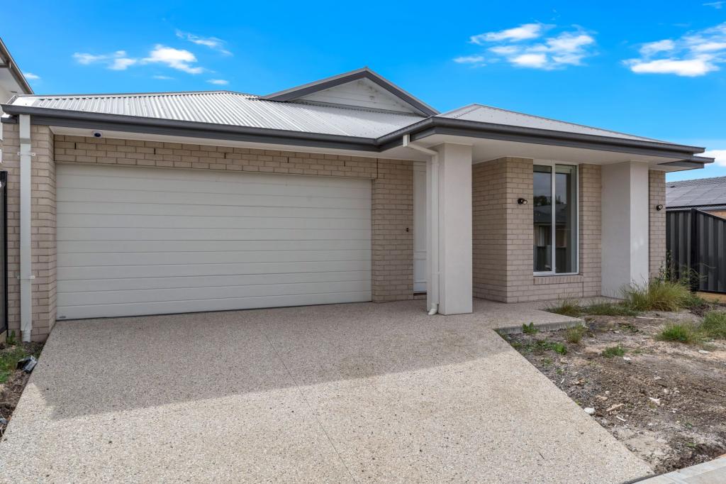 7 Margot Cct, Kalkallo, VIC 3064