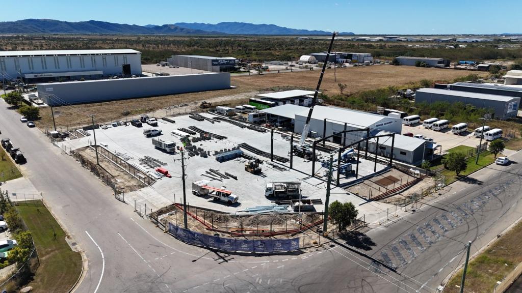 158-160 Enterprise St, Bohle, QLD 4818