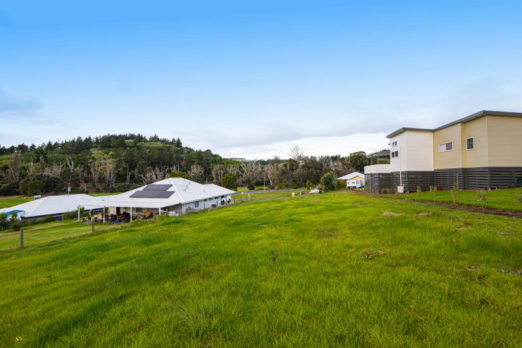 6 Hitchcock Dr, Nannup, WA 6275