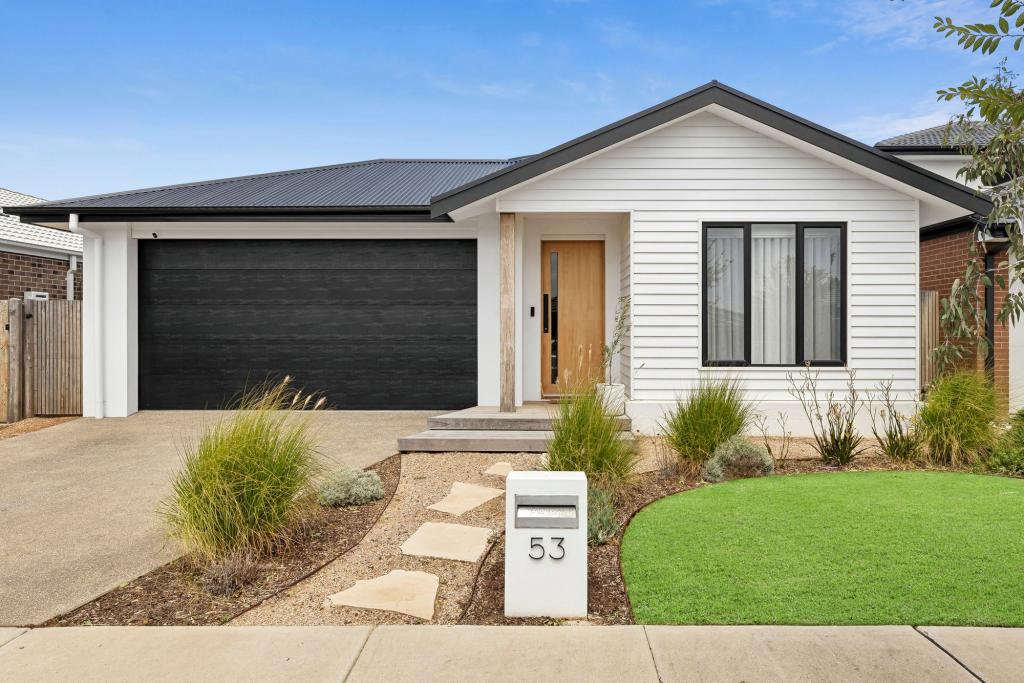 53 FAWKNER CRES, ARMSTRONG CREEK, VIC 3217