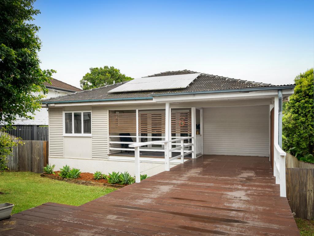 83 Holland Rd, Holland Park, QLD 4121