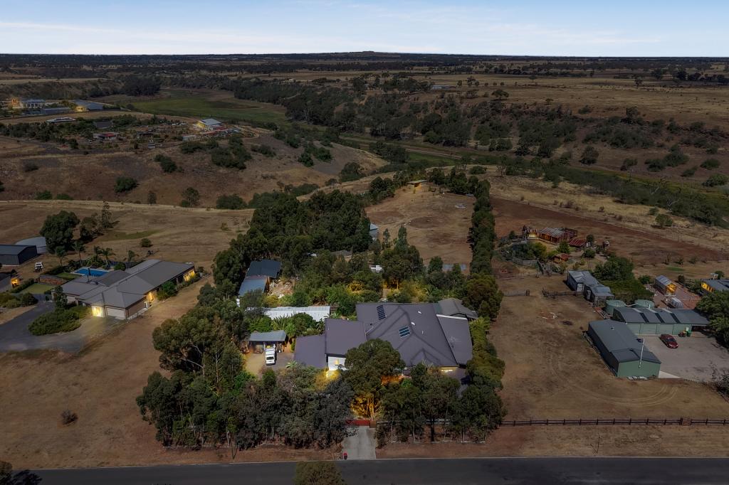 50 Riverview Dr, Hopetoun Park, VIC 3340