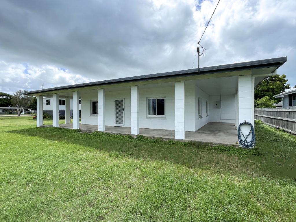 14 Dalrymple St, Bowen, QLD 4805