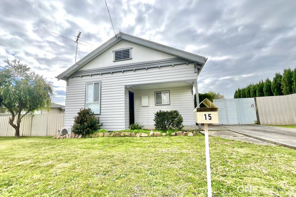 15 VICTOR ST, MORWELL, VIC 3840