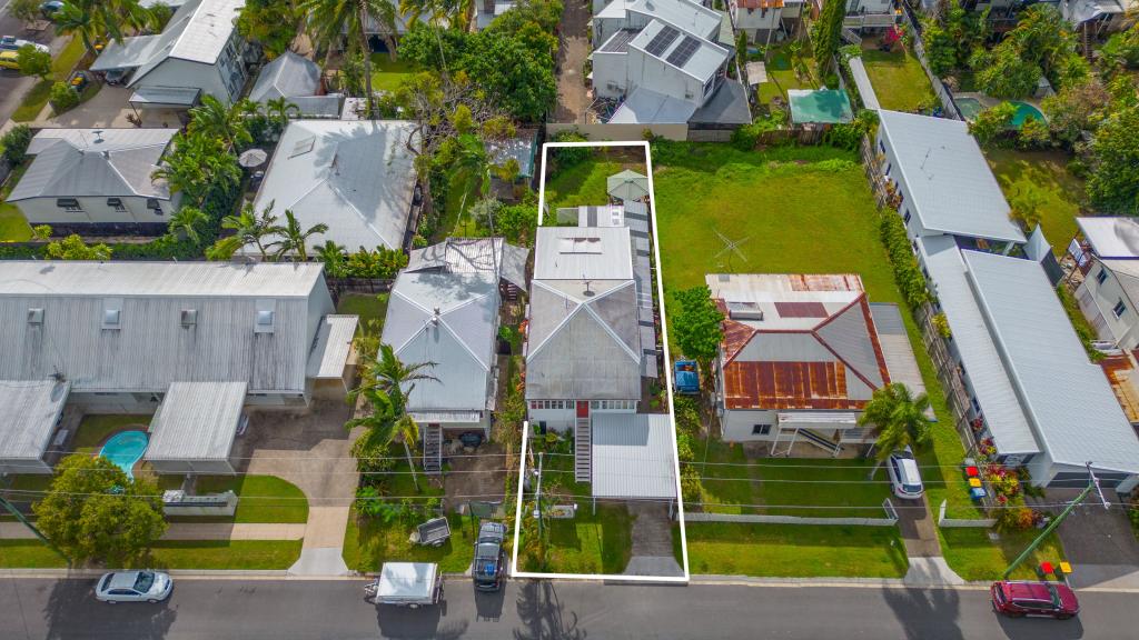 20 Pembroke St, Parramatta Park, QLD 4870