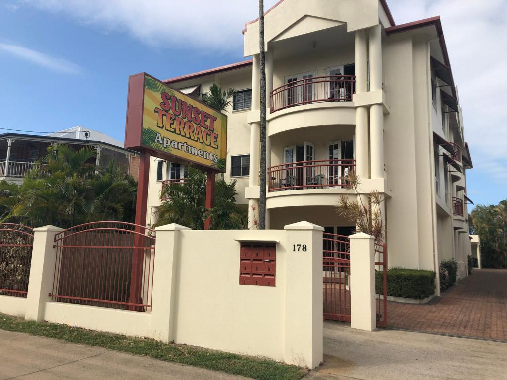 7/178 Mcleod St, Cairns North, QLD 4870