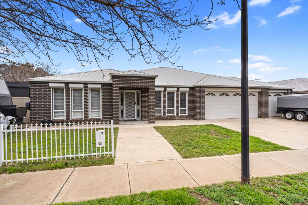12 Lawes Tce, Reid, SA 5118