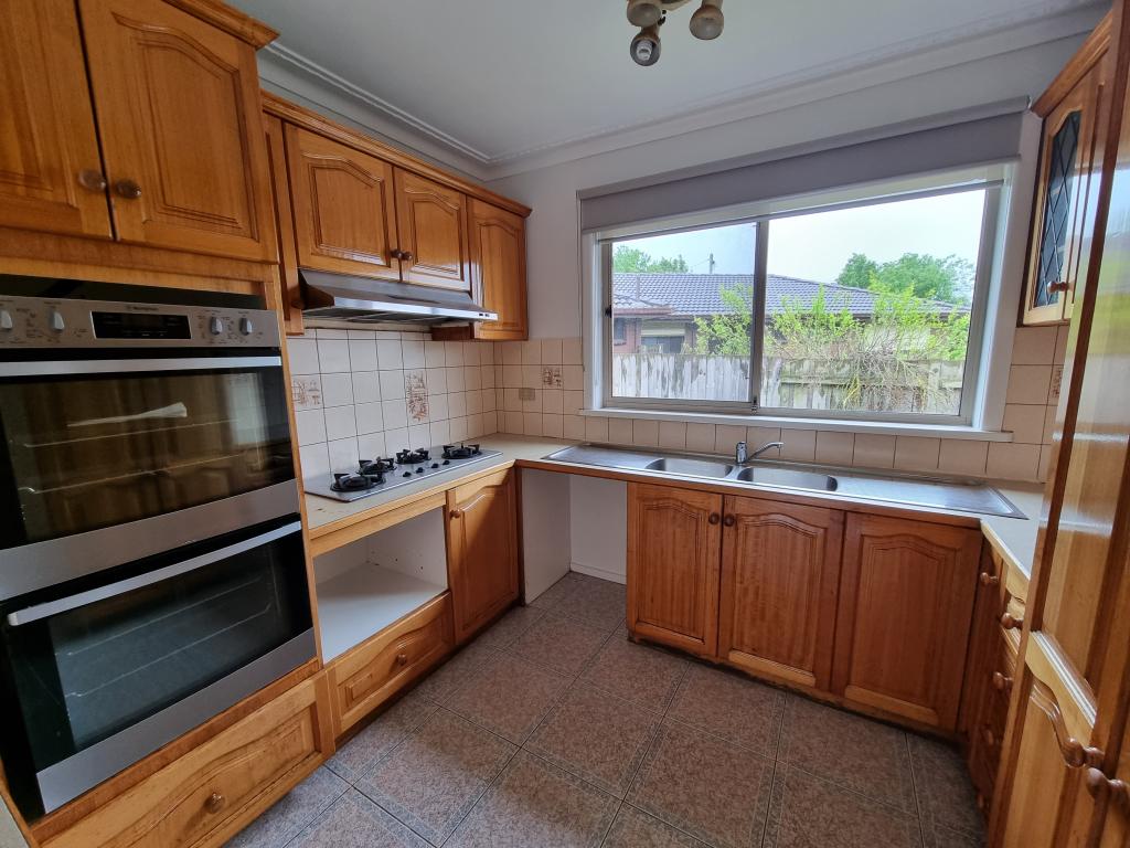 1/4 Burton Ave, Clayton, VIC 3168