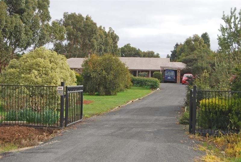 45 Brougham St, Gordon, VIC 3345