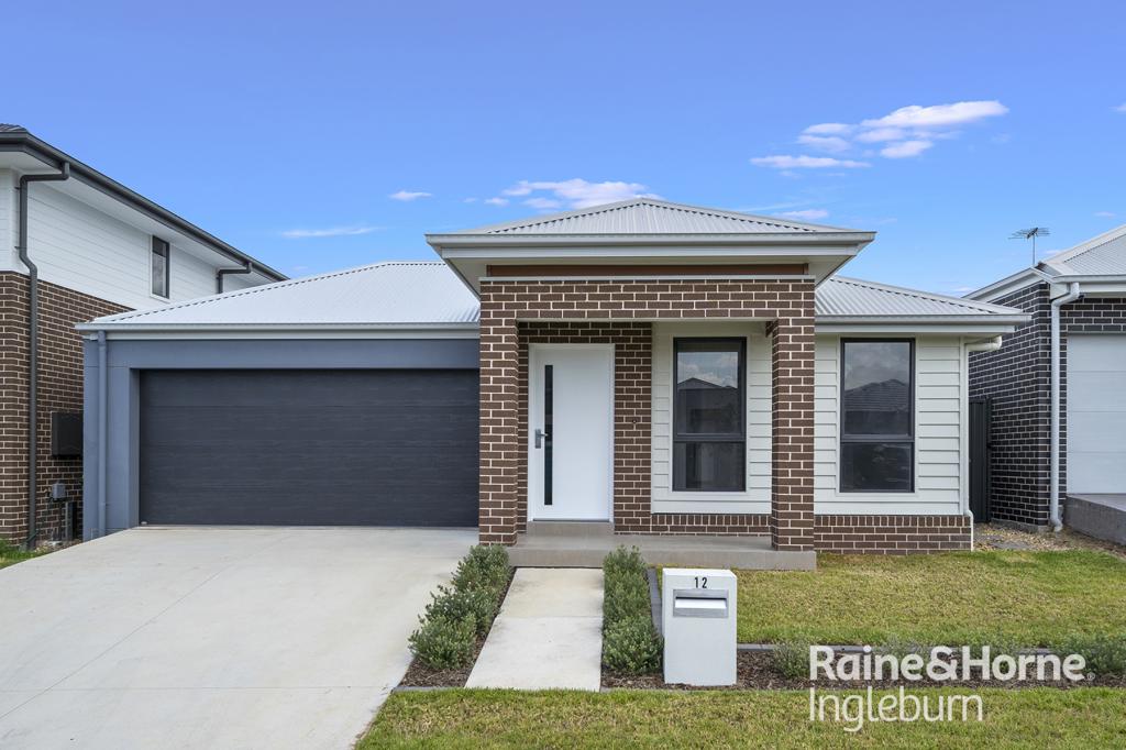 12 WOOLLY ST, COBBITTY, NSW 2570