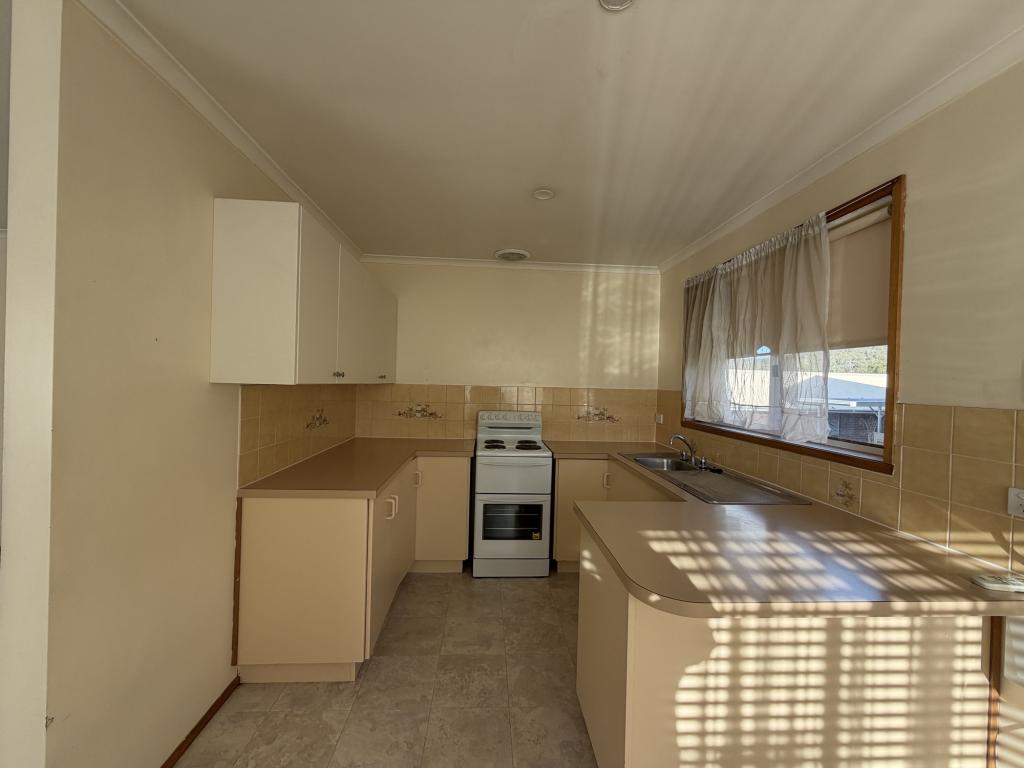 2/5 Donald Ct, Glenorchy, TAS 7010