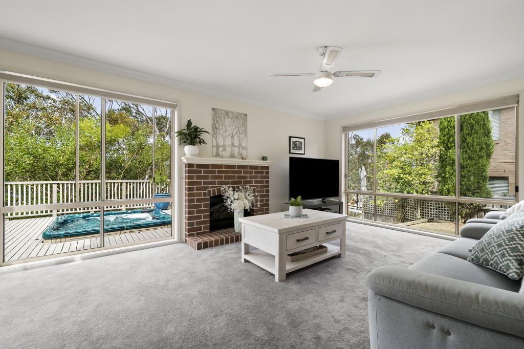 32 Blue Ridge Cres, Berowra Heights, NSW 2082