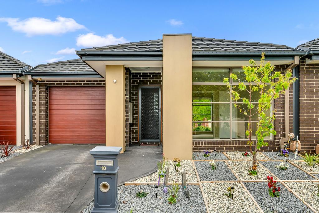 18 Taylan St, Craigieburn, VIC 3064