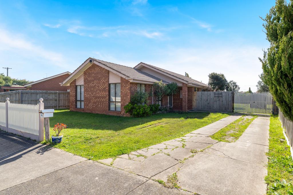 21 Manningtree Pde, Craigieburn, VIC 3064