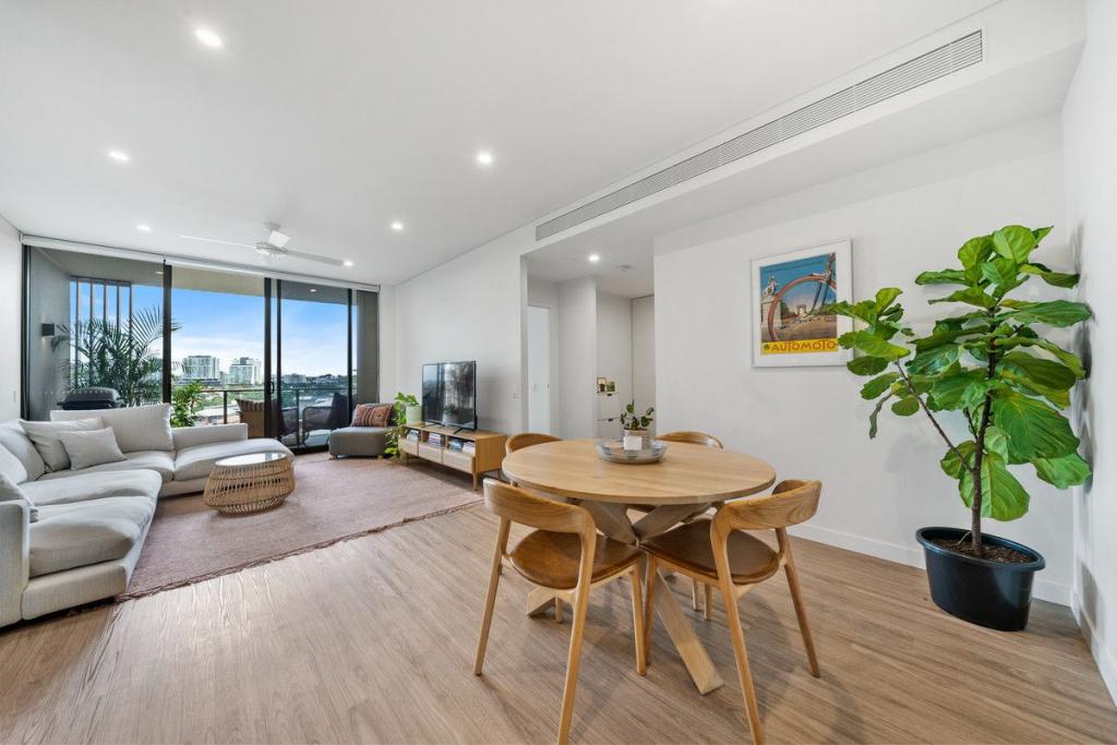 20512/61 St Leger Way, Ascot, QLD 4007