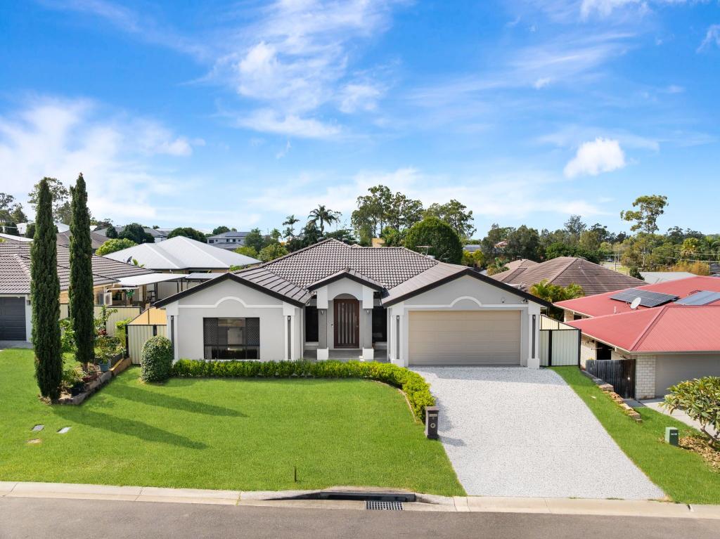 8 Zachary Ct, Hillcrest, QLD 4118
