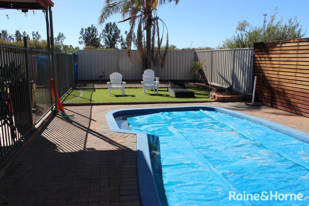 41 Quandong St, Roxby Downs, SA 5725