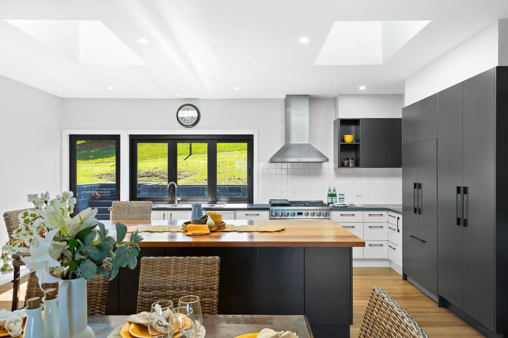 20 Beatty Cres, Tuross Head, NSW 2537