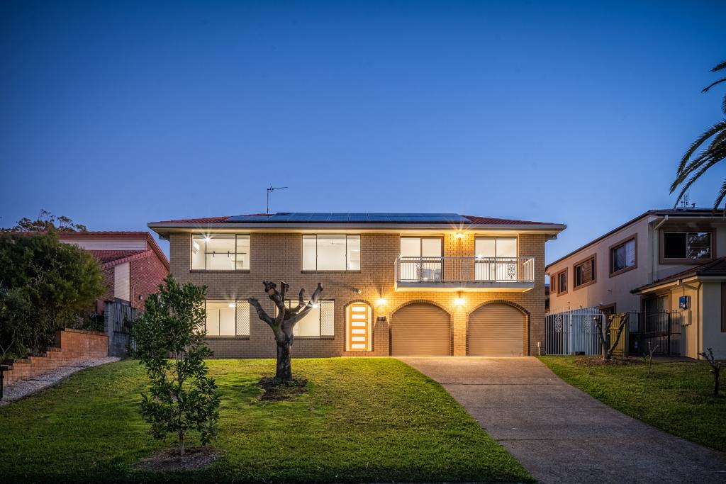 16 Tulip St, Miami, QLD 4220