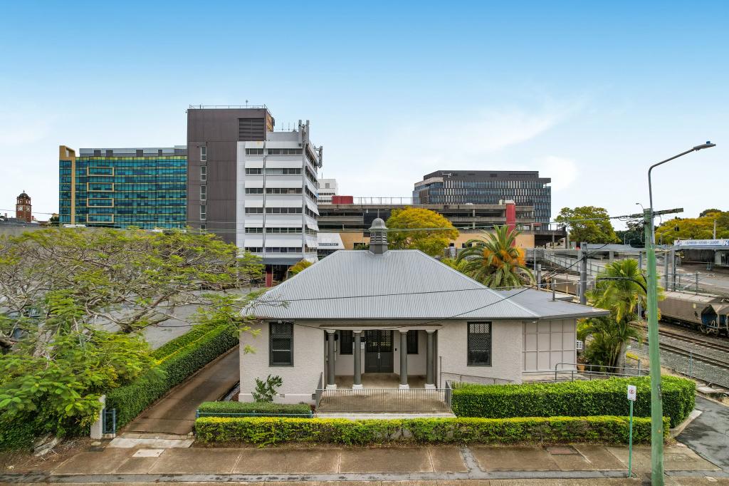 16 Wharf St, Ipswich, QLD 4305