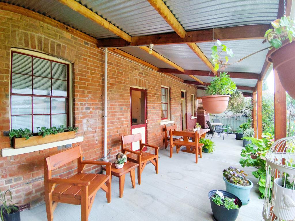 104 George St, Grenfell, NSW 2810