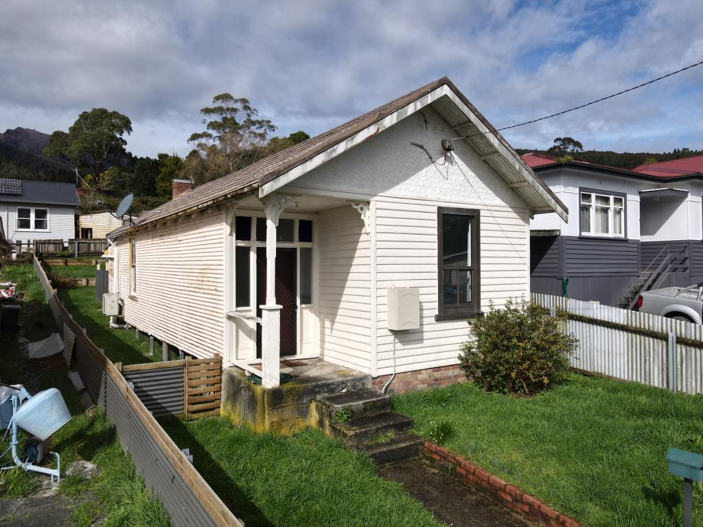 7 Dixon St, Queenstown, TAS 7467