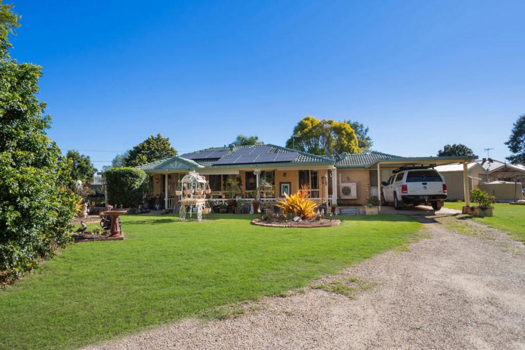 27 Burns St, Fernvale, QLD 4306
