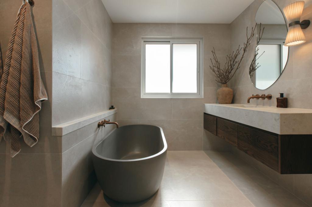 12 Lakin St, Bateau Bay, NSW 2261