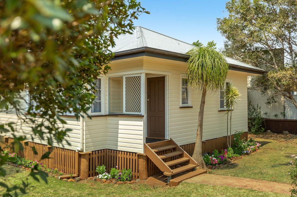 58 Mort St, North Toowoomba, QLD 4350