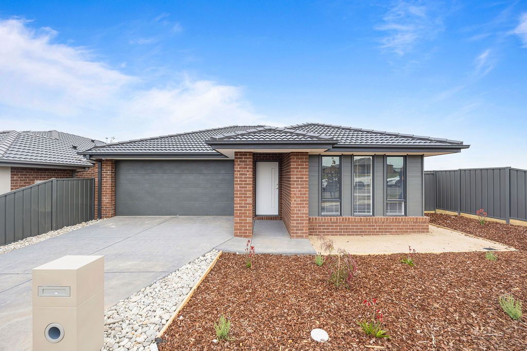 26 Gibson St, Lucas, VIC 3350