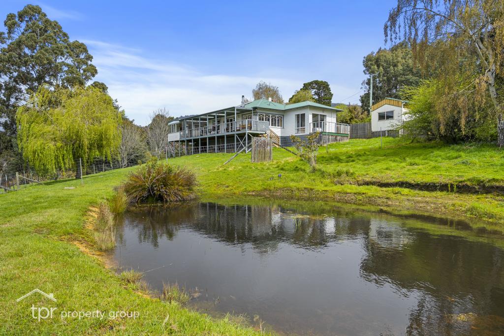10 SMITHS RD, SURGES BAY, TAS 7116