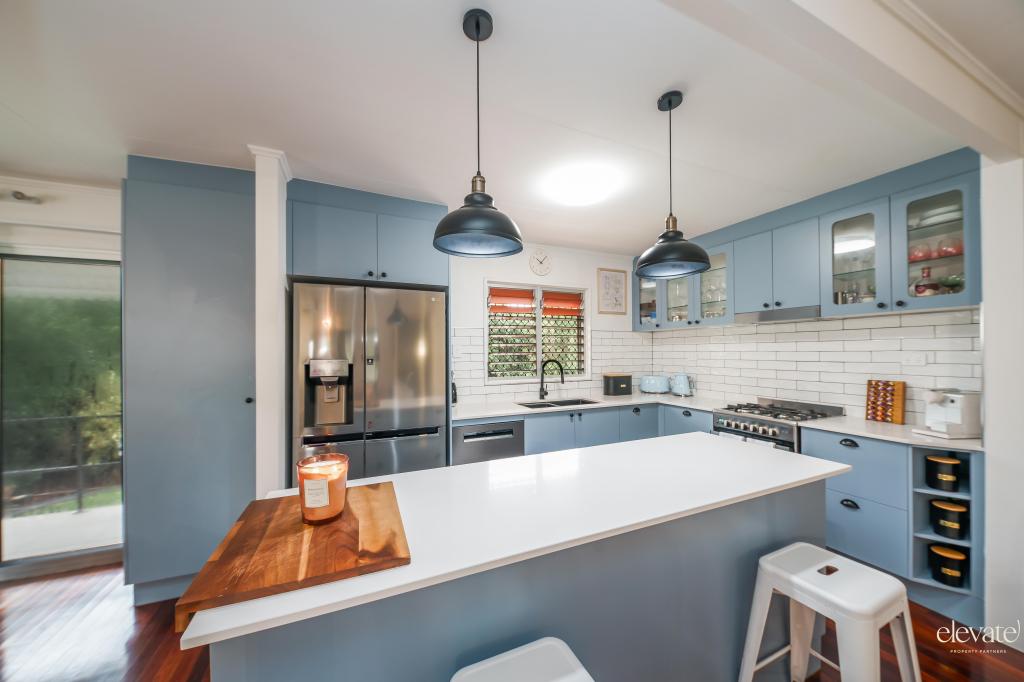 18 Poinciana St, Cranbrook, QLD 4814