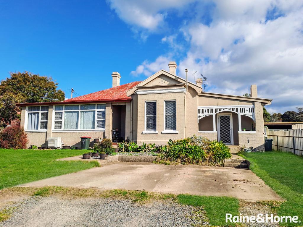 2 Spring St, Young, NSW 2594