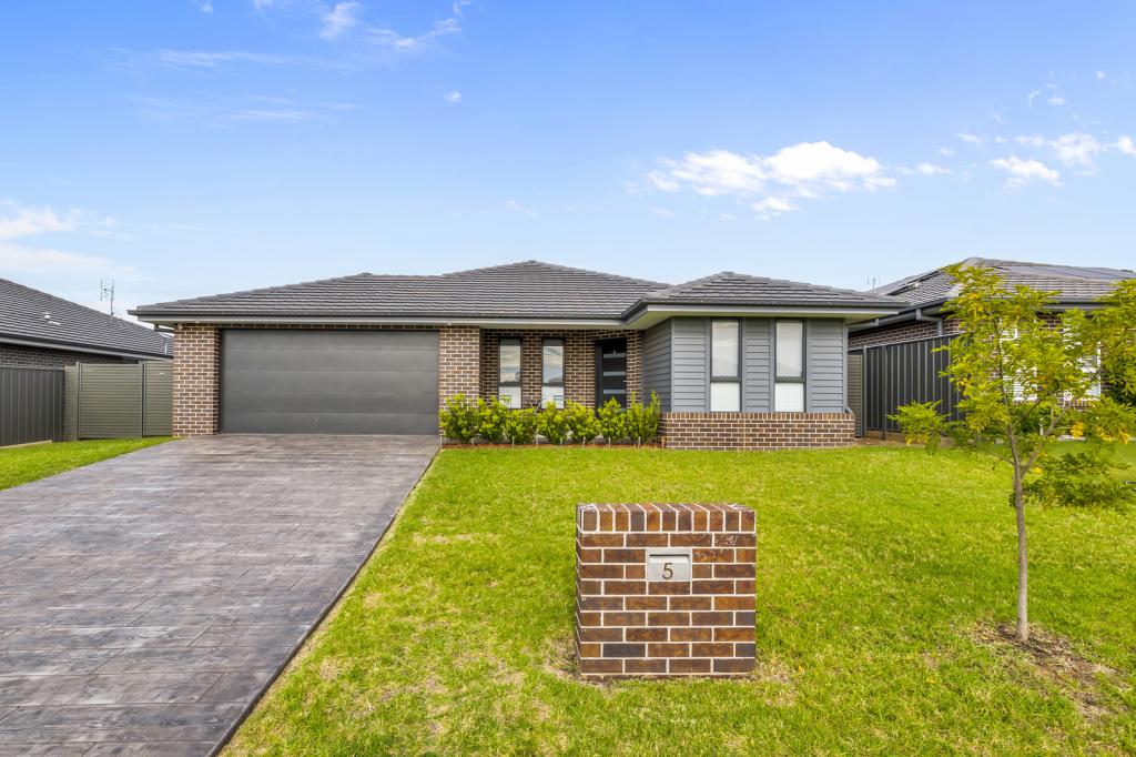 5 Angus Pl, Calala, NSW 2340