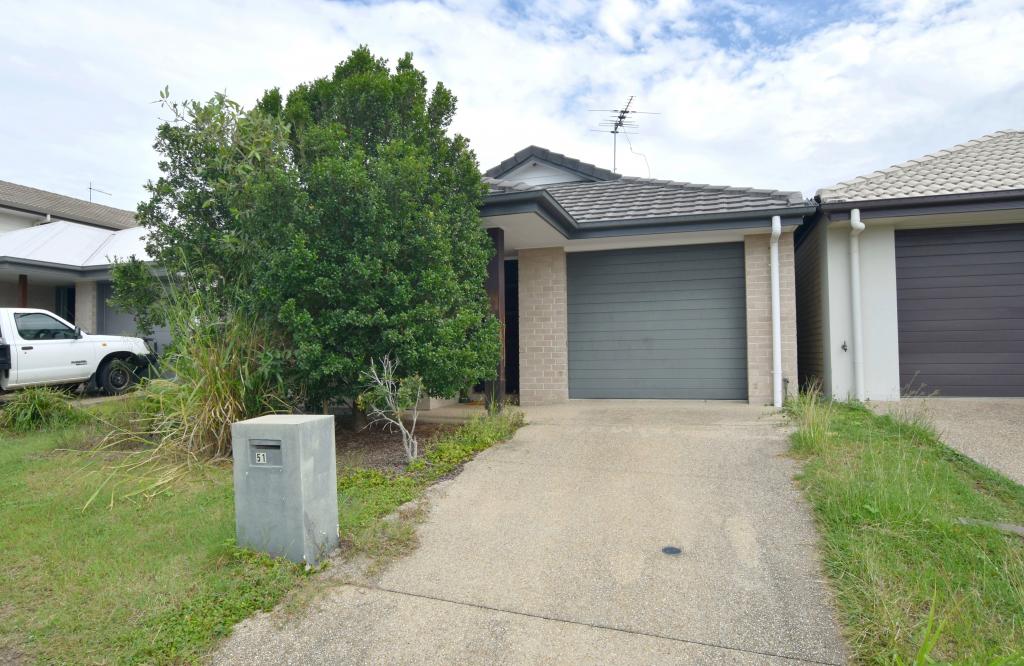 51 Petrel St, Kirkwood, QLD 4680