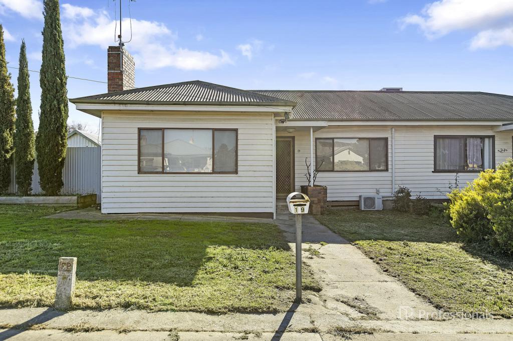 19 Arthur Ave, Maryborough, VIC 3465