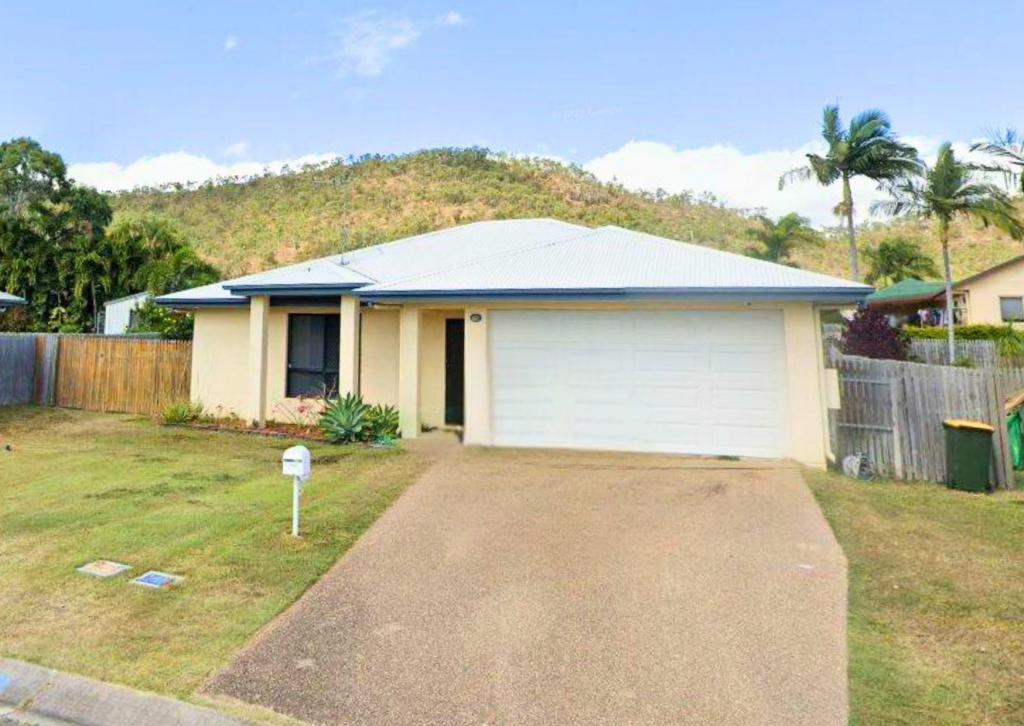 5 BULLER CL, MOUNT LOUISA, QLD 4814