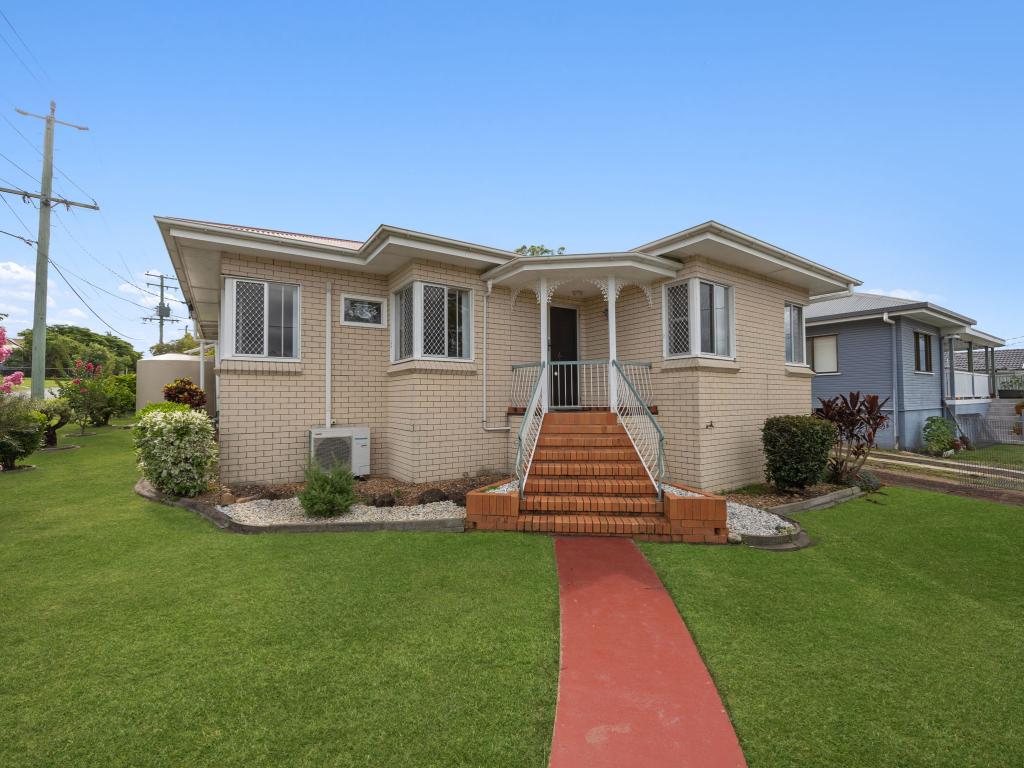 25 Walkers Lane, Booval, QLD 4304