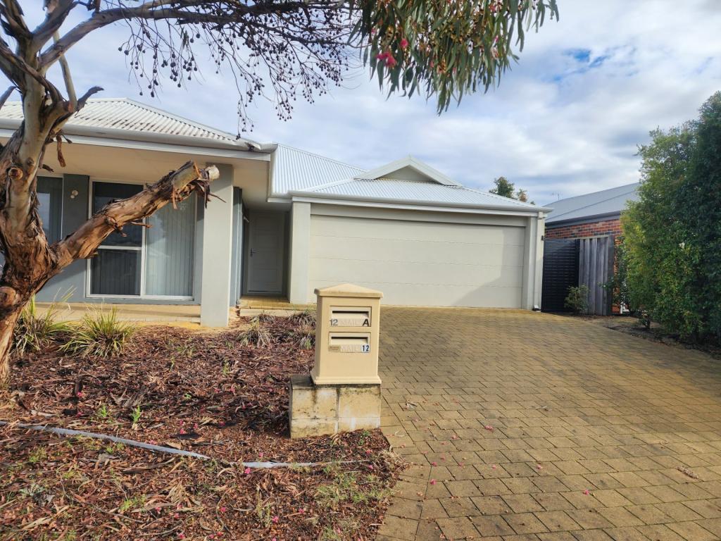12 Descent St, Ellenbrook, WA 6069