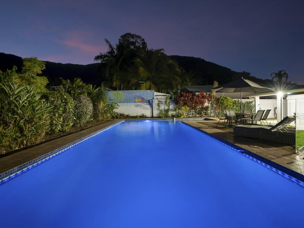 63 Terebra St, Palm Cove, QLD 4879